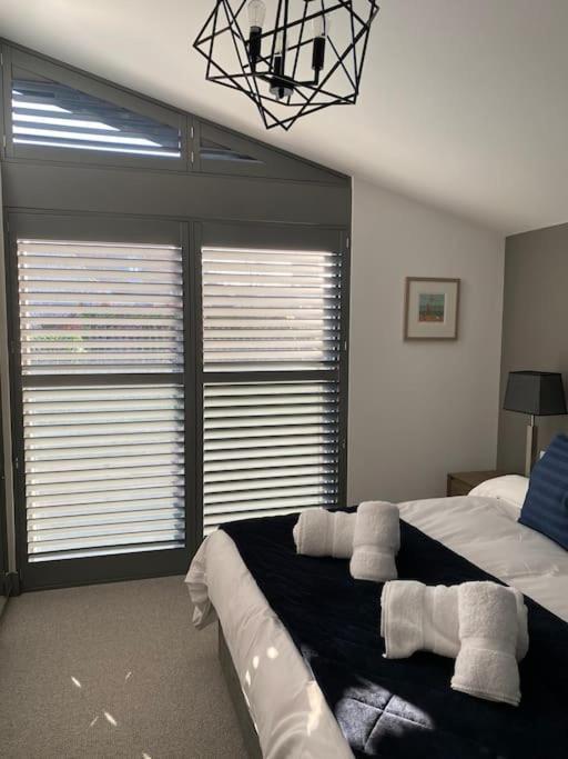 Mayflower, Luxury Norfolk Retreat - Brancaster, Sleeps 4 -12 Extérieur photo